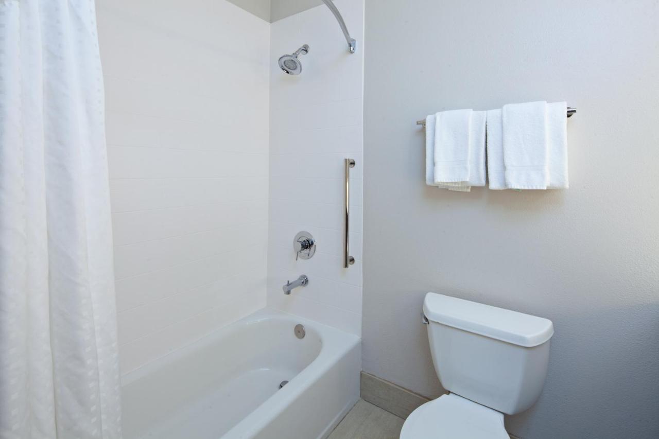 Holiday Inn Express & Suites Rancho Mirage - Palm Spgs Area By Ihg Esterno foto