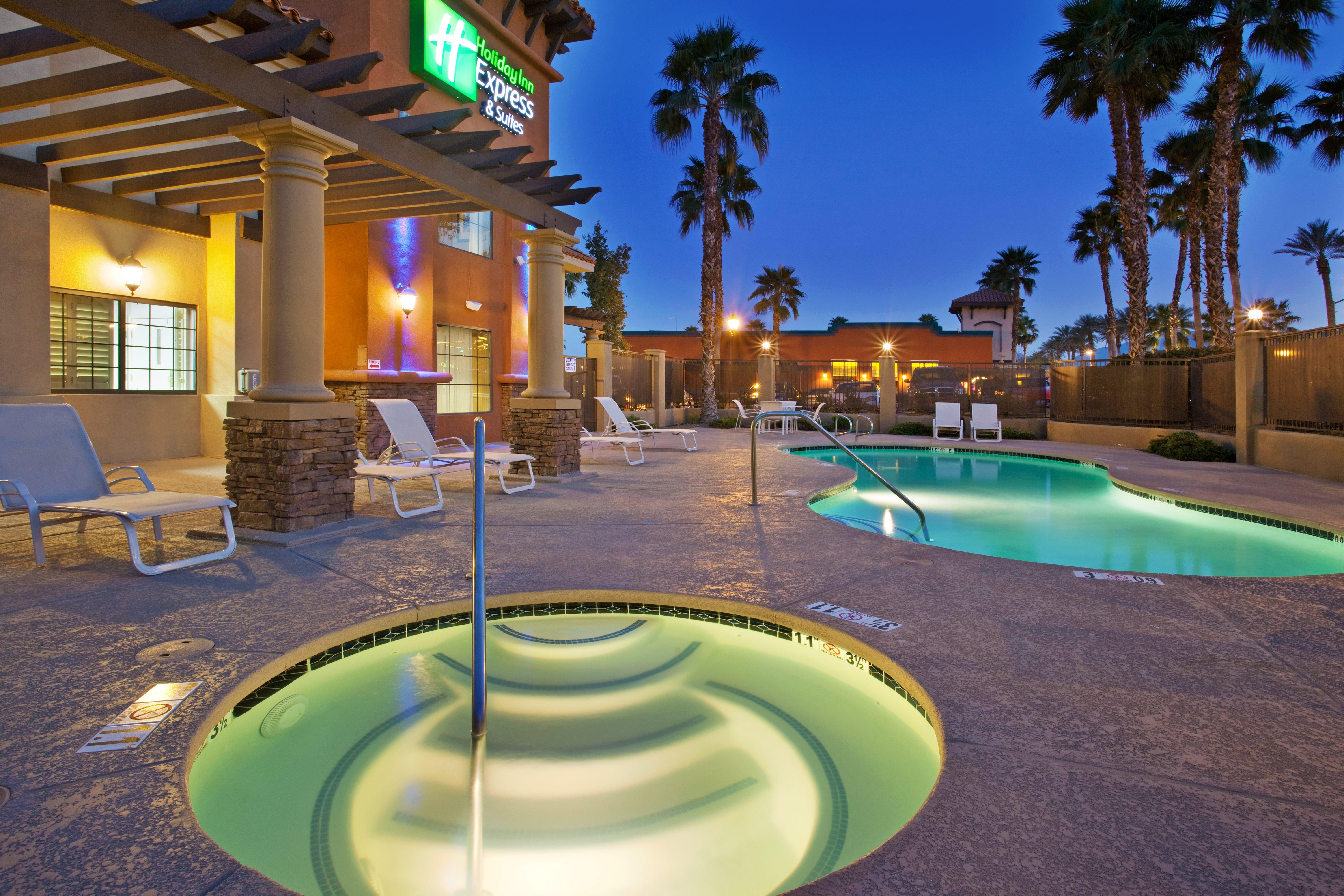 Holiday Inn Express & Suites Rancho Mirage - Palm Spgs Area By Ihg Esterno foto