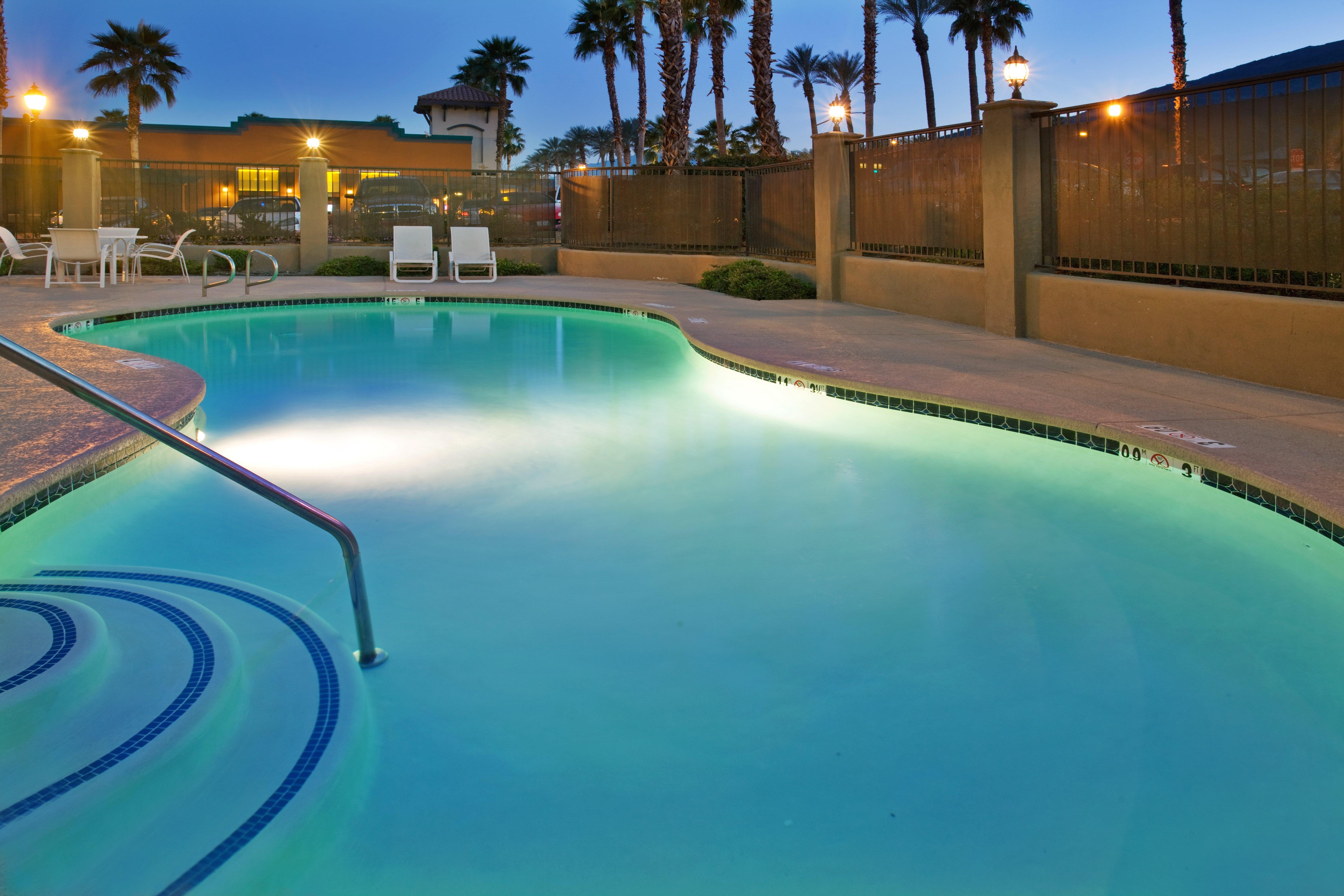 Holiday Inn Express & Suites Rancho Mirage - Palm Spgs Area By Ihg Esterno foto